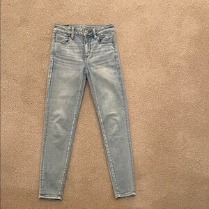 American Eagle Outfitters Light Wash Skinny Jeans Size 0 Short